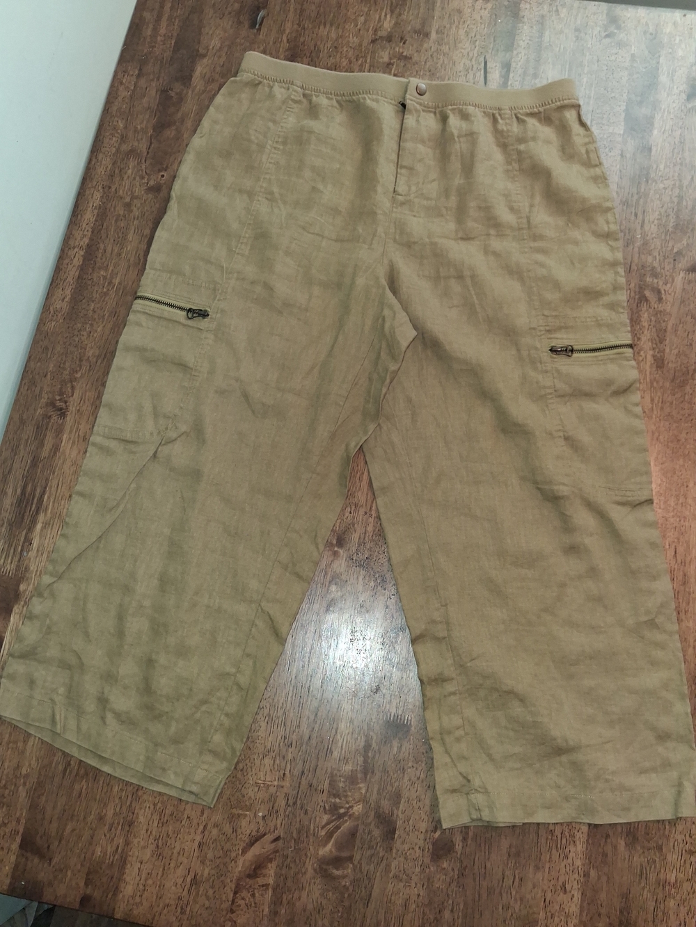 Soft Surroundings Relaxed 100% Linen Cargo Capris in Olive Green XL